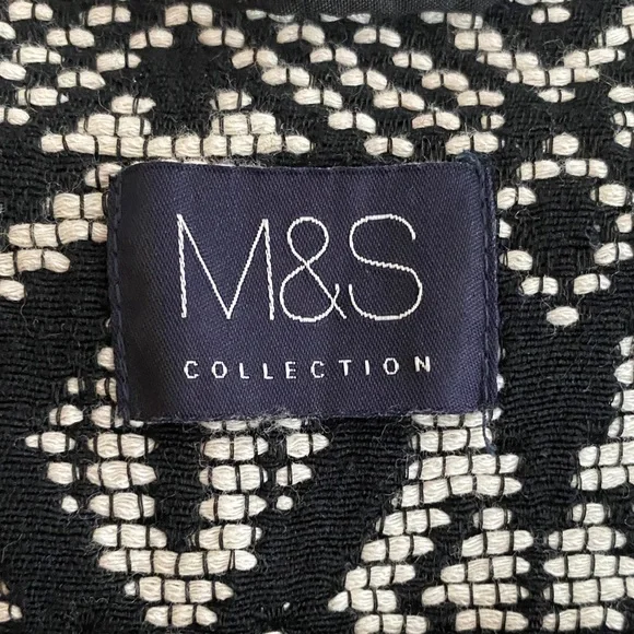 Marks & Spencer Geometric Black and White Blazer (small) - Picture 7 of 15
